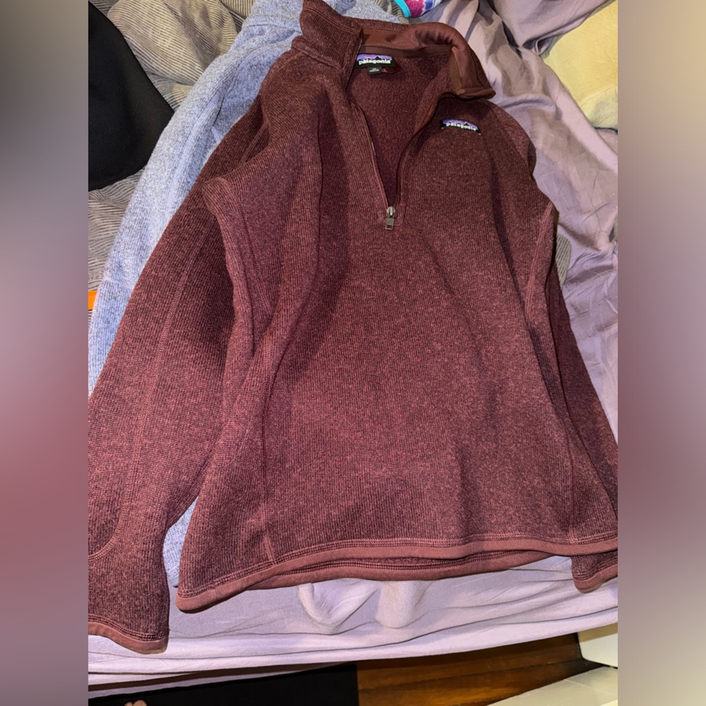 Patagonia burgundy 1/4 zip better sweater size extra small